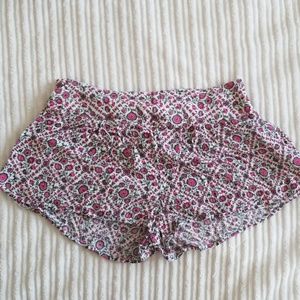 Floral flowy shorts